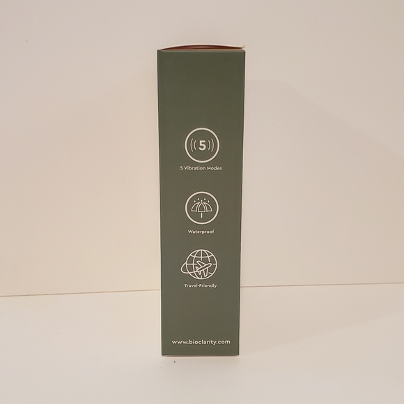 Sonic Deep Clean Facial Cleansing Brush - Picture 4 of 7